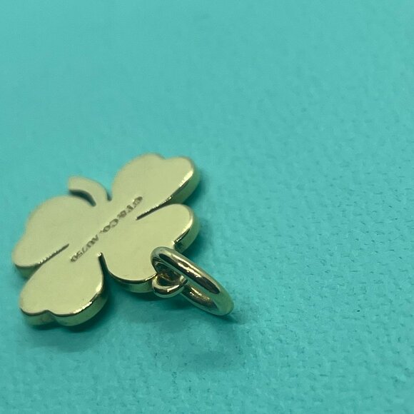 RARE Tiffany & Co. 18K Yellow Gold 4 Leaf Lucky Clover Pendant Charm - Picture 8 of 9